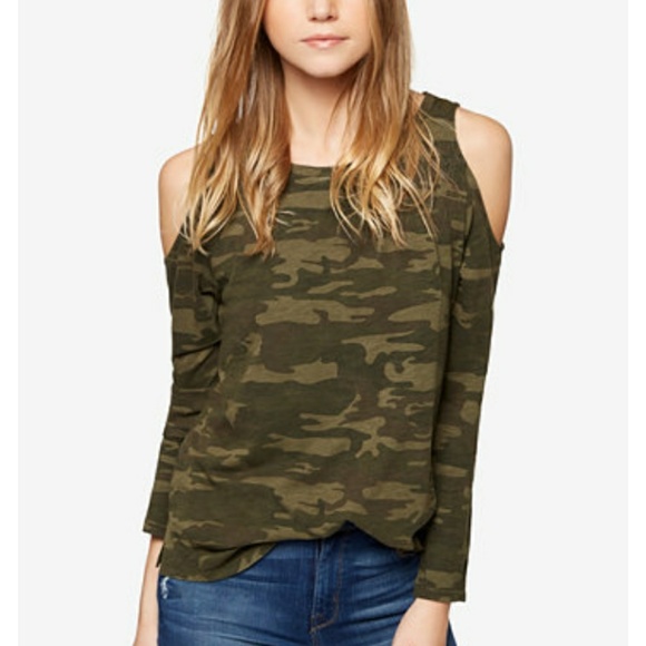 Sanctuary Tops - NWT Sanctuary Lolita Cold Shoulder Camo Top